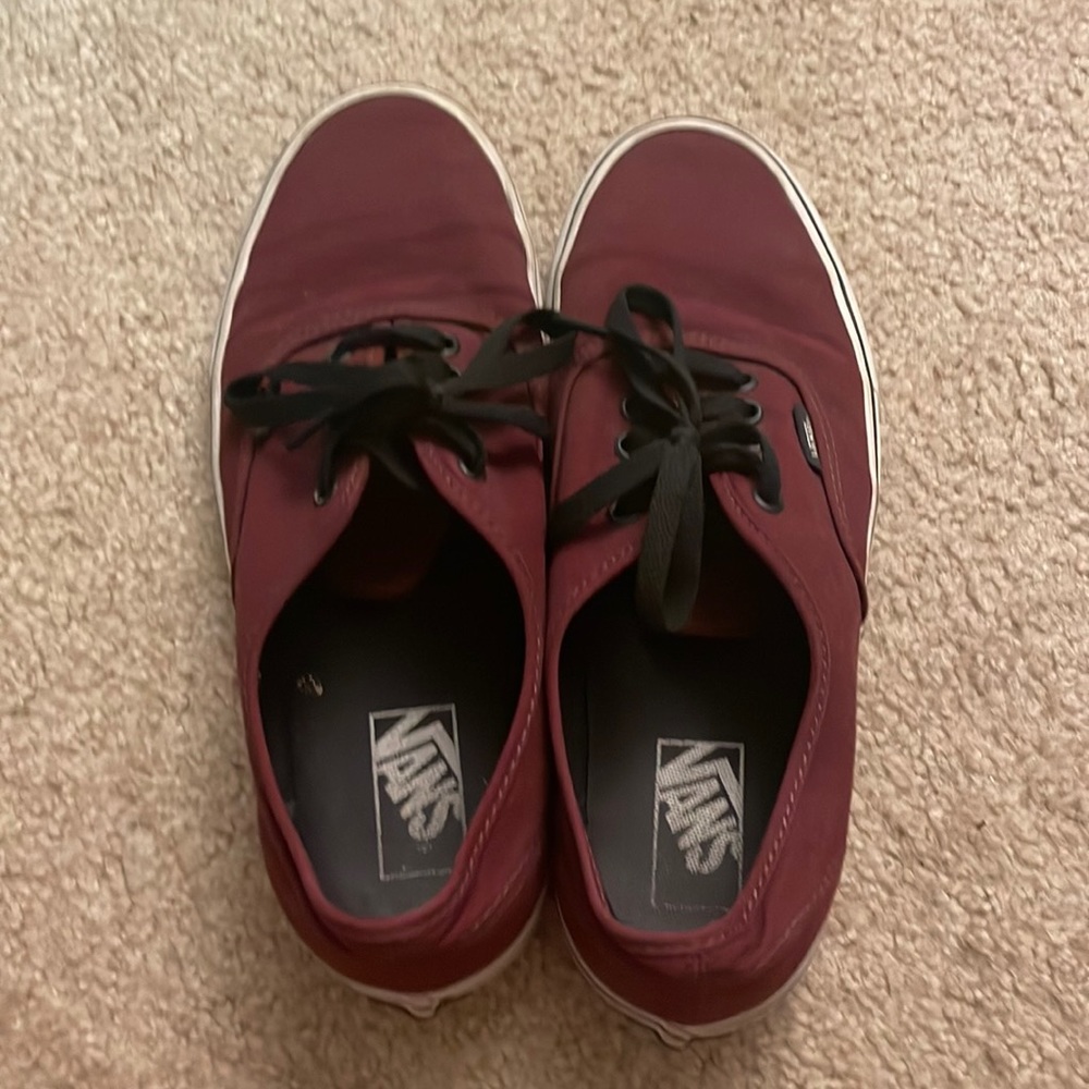 Men’s Vans, burgundy, low tops, size 9